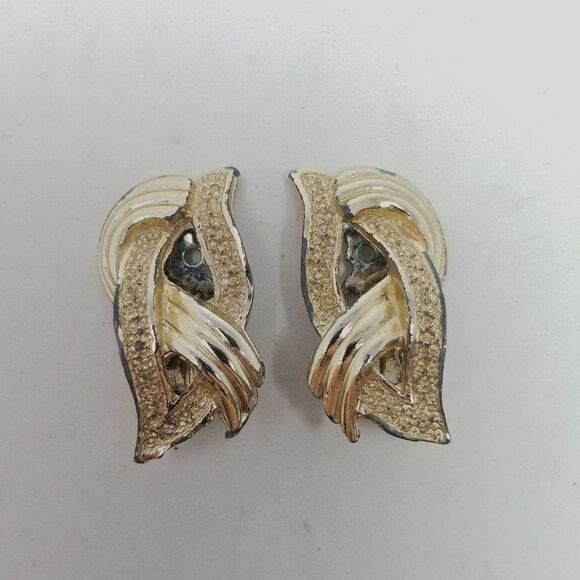 Vintage Retro Gold Tone Clip On Earrings, Woven Abstract 80s Style Design, Estat - Picture 2 of 6